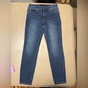 Tahari Women's Chloe Fit Solution Skinny Jeans in Deep Blue Size 6 EUC